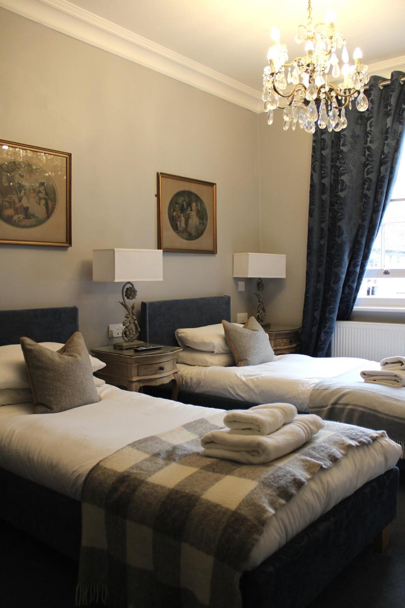 Blue Boar Hotel Maldon Room photo